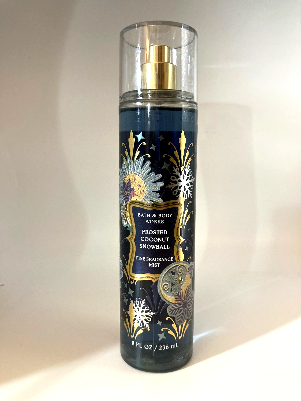 Bath & Body Works Frosted Coconut Snowball Fine Fragrance Mist Spray Splash 8oz