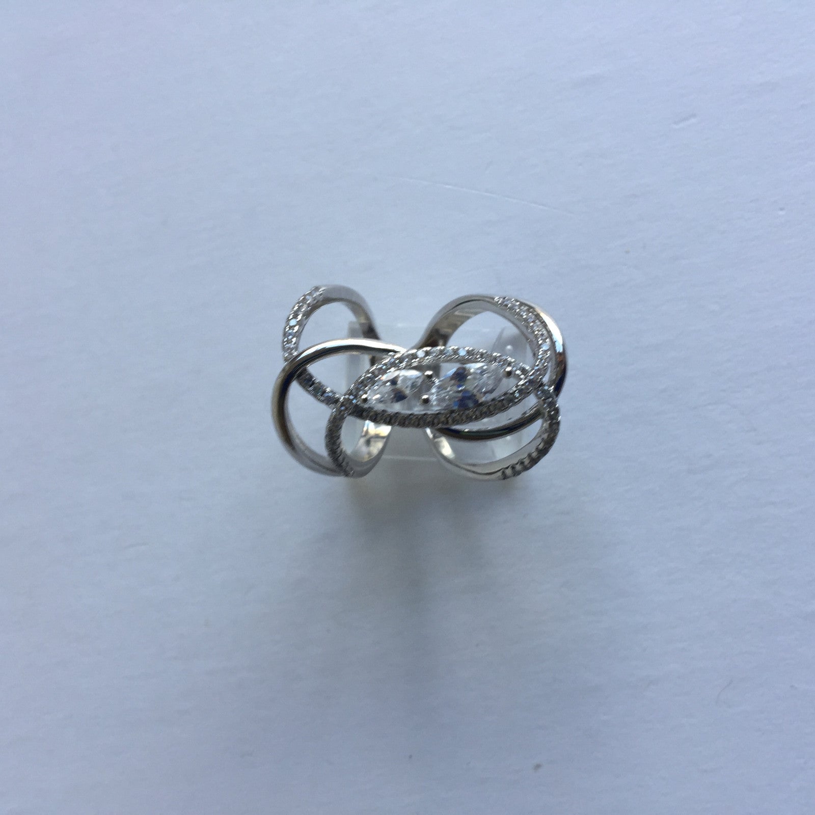 .925 STERLING SILVER PLATED RING WITH 2 CZ STONES J195