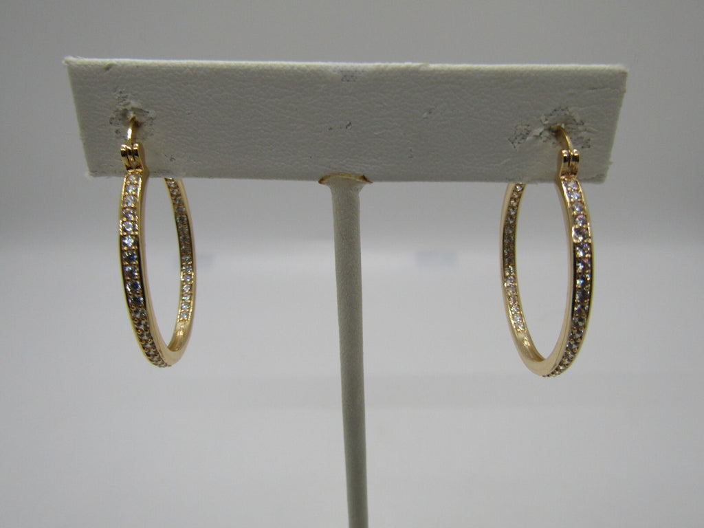 14K GOLD PLATED 30MM HOOP EARRING WITH 2MM WHITE CZ INSIDE AND OUTSIDE SE4