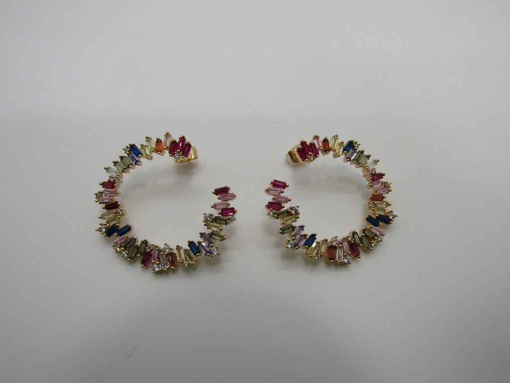 14K GOLD PLATED HOOP EARRING W/ POST MULTICOLOR CZ BAGUETTE & ROUND WHITE CZ SE2