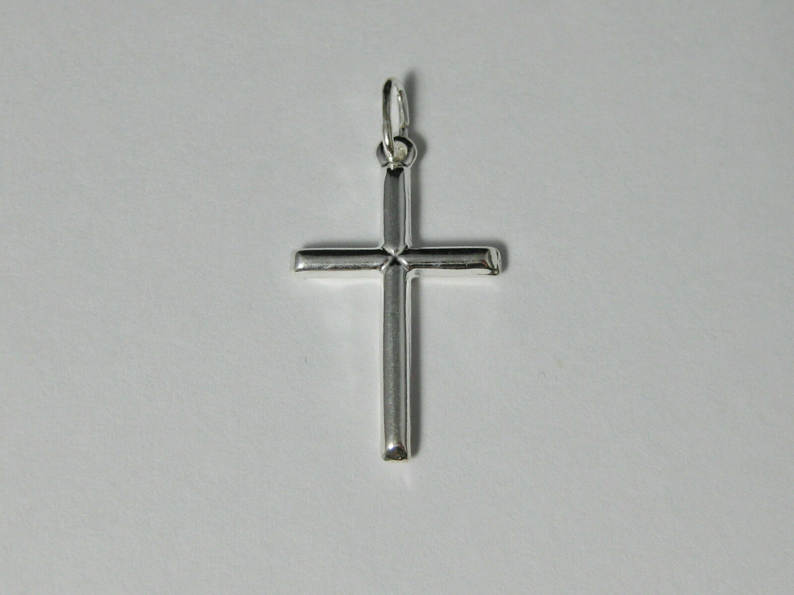 .925 Sterling Silver Cross J42
