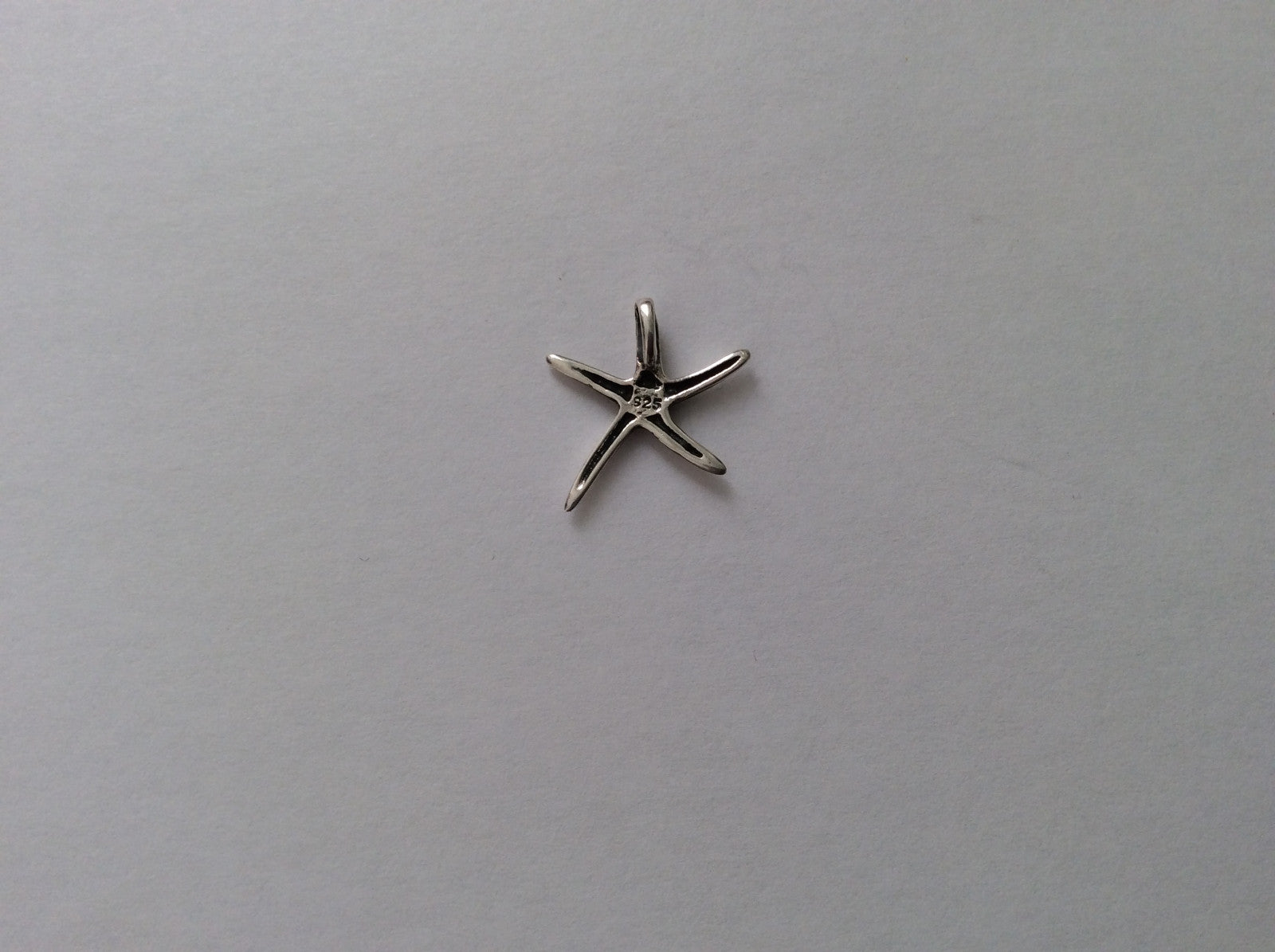 .925 Sterling Silver Small Starfish Pendant J52