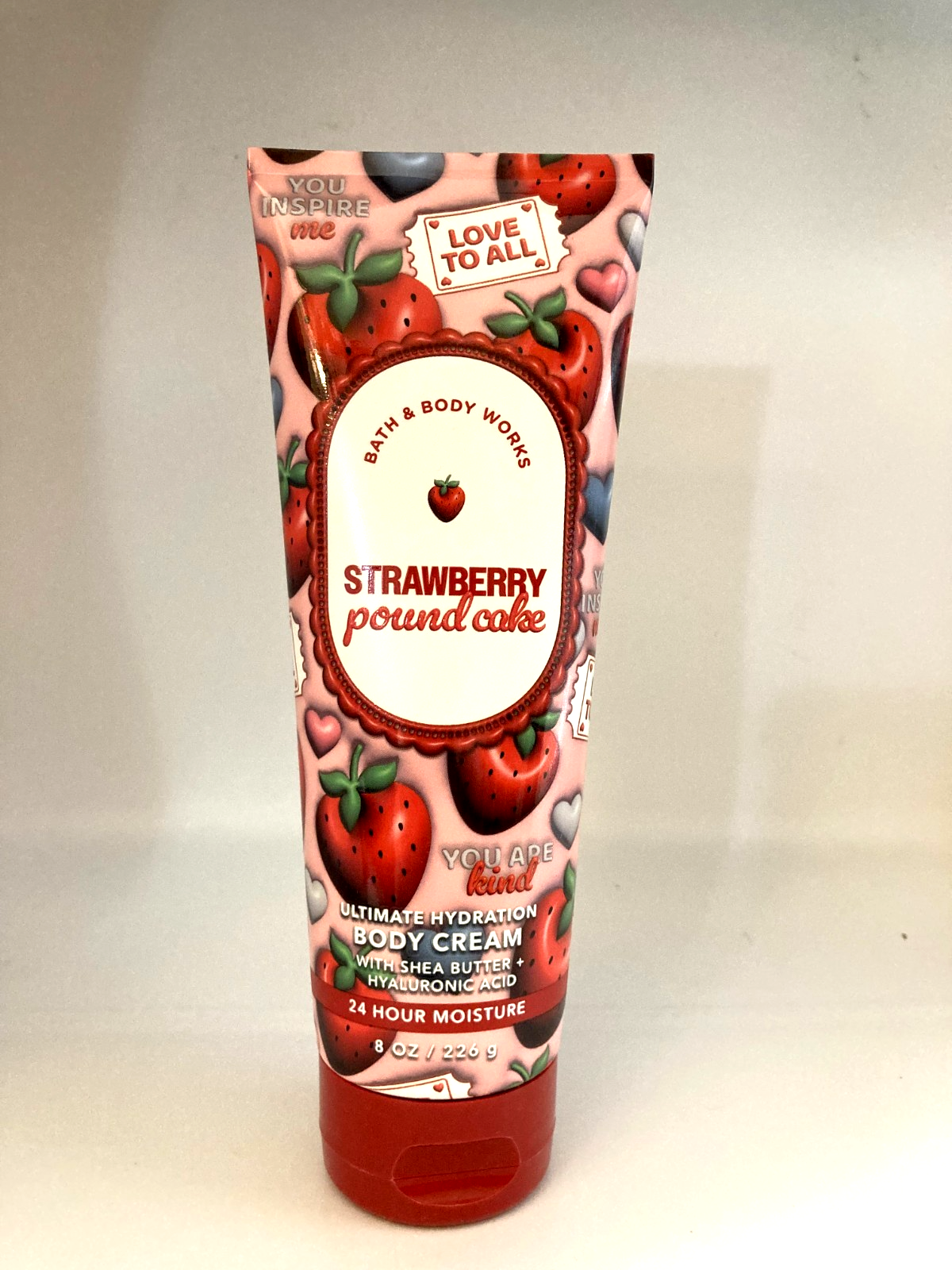 Bath and Body Works Strawberry Pound Cake 2025 Ultimate Hydration Body Cream 8oz