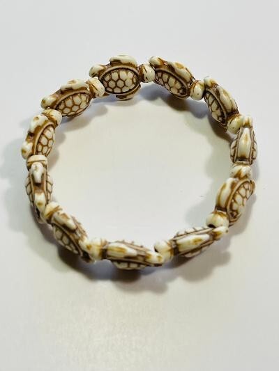 WHITE TURTLE STRETCH BRACELET SB7WHITE